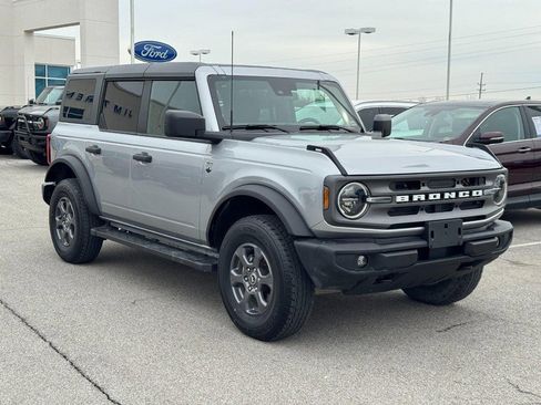 Used 2024 Ford Bronco Big Bend image 2