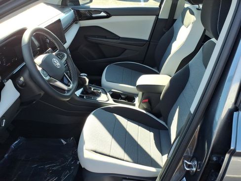 New 2026 Volkswagen Taos S image 10