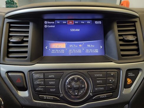 Used 2017 Nissan Pathfinder SL w/ SL Tech Package image 25