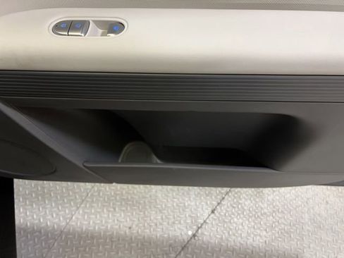 Used 2024 Hyundai Ioniq 5 SEL RWD image 58