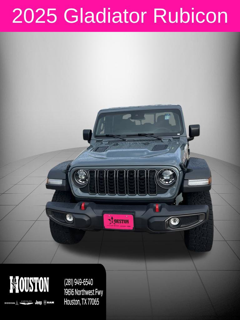Used 2025 Jeep Gladiator Rubicon w/ Convenience Group AWD/4WD image 2