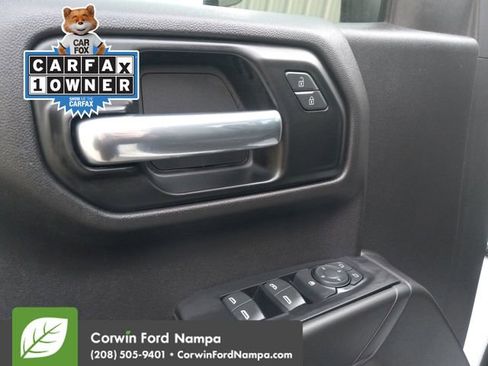 Used 2020 Chevrolet Silverado 1500 Custom Trail Boss w/ Custom Convenience Package image 11