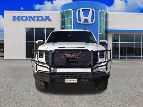 Used 2022 GMC Sierra 1500 Elevation AWD/4WD image 8