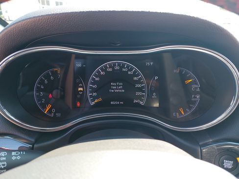 Used 2020 Jeep Grand Cherokee Trailhawk w/ Trailhawk Luxury Group AWD/4WD image 19
