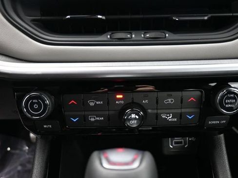 New 2026 Jeep Compass Limited AWD/4WD image 20