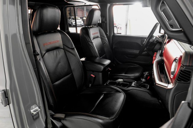 Used 2018 Jeep Wrangler Unlimited Rubicon AWD/4WD image 35