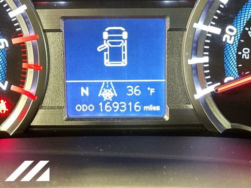 Used 2016 Toyota 4Runner SR5 Premium image 14