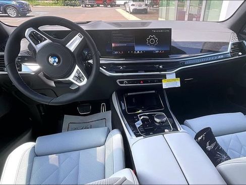 New 2026 BMW X5 sDrive40i w/ M Sport Package RWD image 5