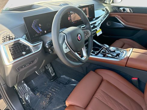 New 2026 BMW ALPINA XB7 AWD/4WD image 29