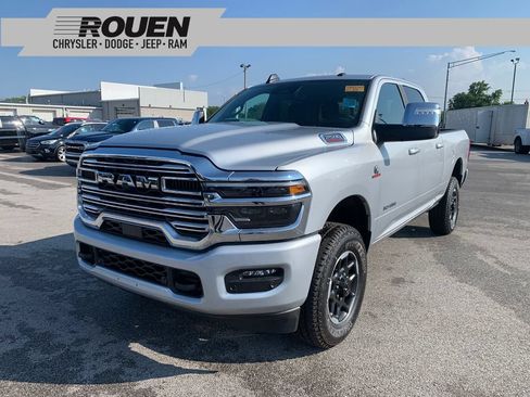 Used 2026 RAM 2500 Laramie AWD/4WD image 1
