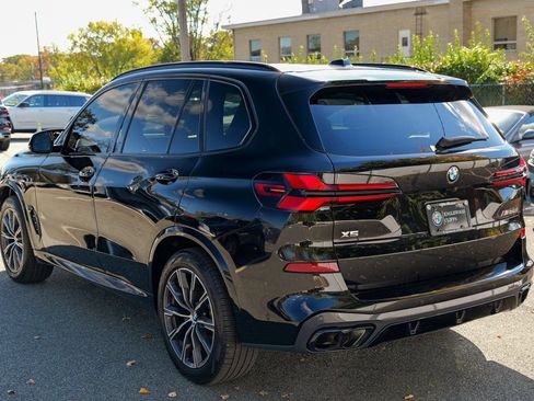 Used 2024 BMW X5 M60i w/ Executive Package image 5