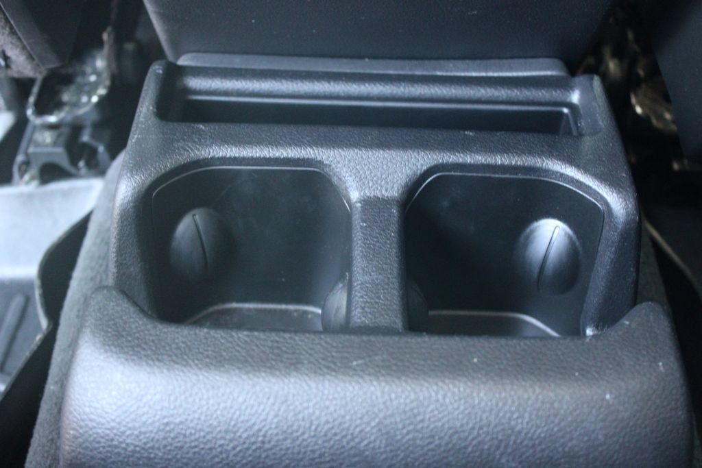Used 2022 Jeep Grand Cherokee L Limited RWD image 28