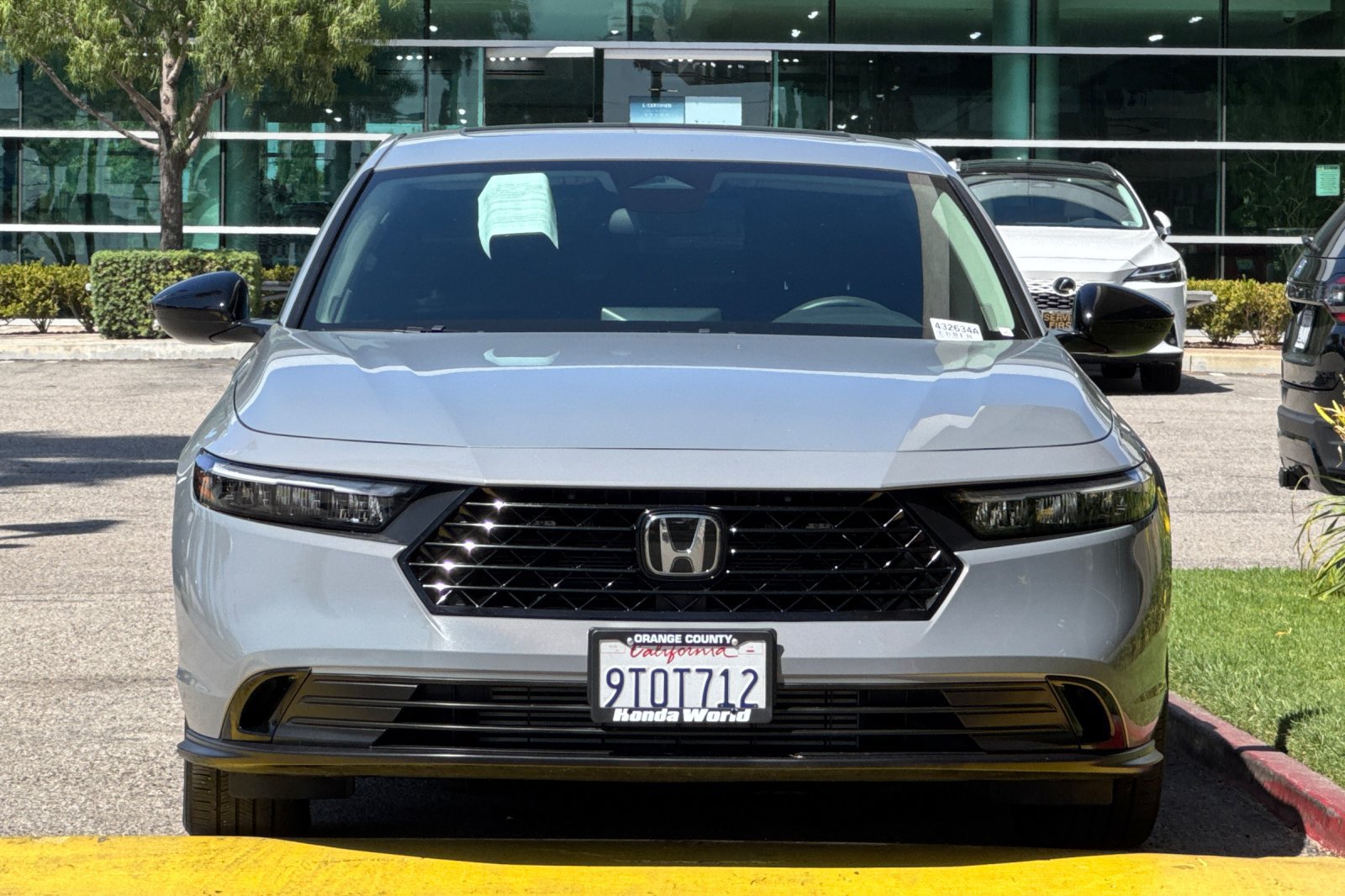 Certified 2025 Honda Accord SE image 9