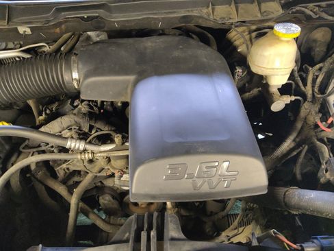 Used 2017 RAM 1500 Laramie w/ Convenience Group image 30