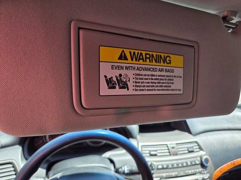 Used 2011 Honda Accord EX image 16