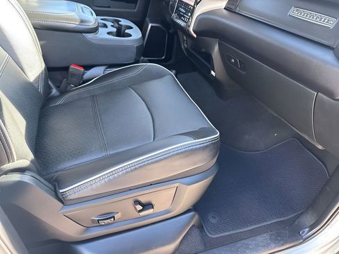 Used 2024 RAM 2500 Laramie image 16