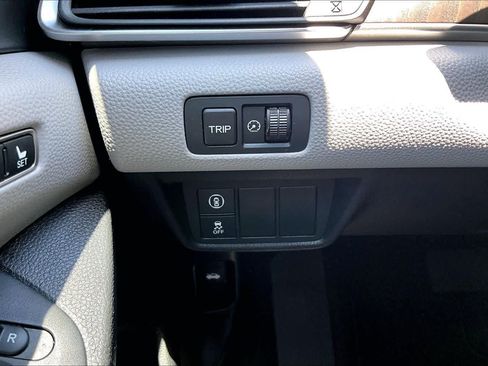 Used 2018 Honda Accord EX-L image 33