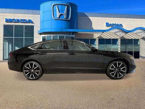 New 2025 Honda Accord Touring image 8