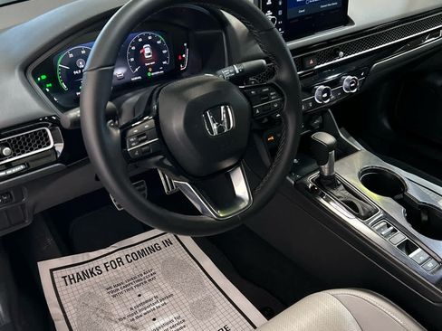Used 2025 Honda Civic Sport Touring image 10