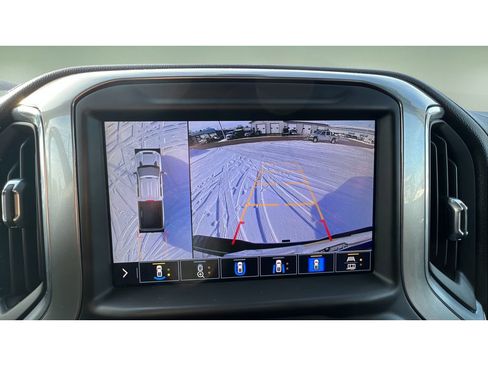 Certified 2022 Chevrolet Silverado 3500 LTZ w/ LTZ Premium Package image 19