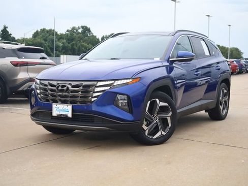 Used 2023 Hyundai Tucson Limited FWD image 2