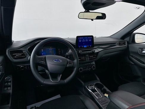 Used 2026 Ford Escape ST-Line w/ Cold Weather Package image 22