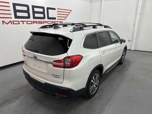 Used 2022 Subaru Ascent Limited w/ Technology Package AWD/4WD image 8