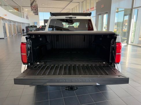 New 2025 Toyota Tacoma TRD Off-Road image 6