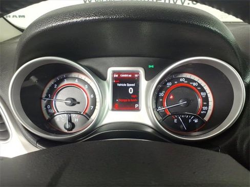 Used 2014 Dodge Journey Limited w/ Flexible Seating Group image 24