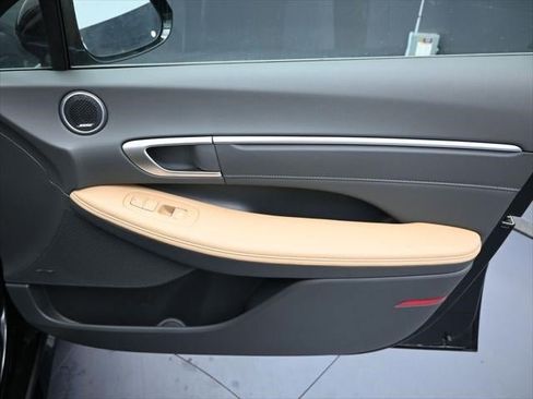 New 2025 Hyundai Sonata Limited image 78