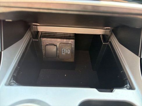 Used 2023 Ford Explorer ST w/ Equipment Group 401A image 38