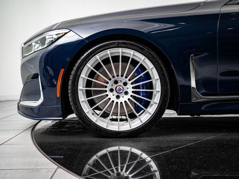 Used 2022 BMW ALPINA B7 xDrive image 13