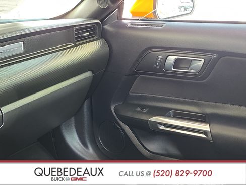 Used 2018 Ford Mustang Coupe RWD image 22