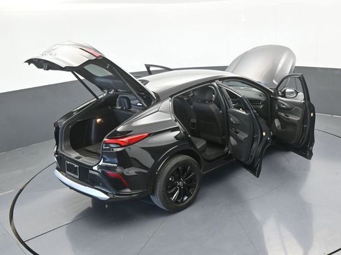 Used 2025 Buick Envista Sport Touring w/ Convenience II Package image 67