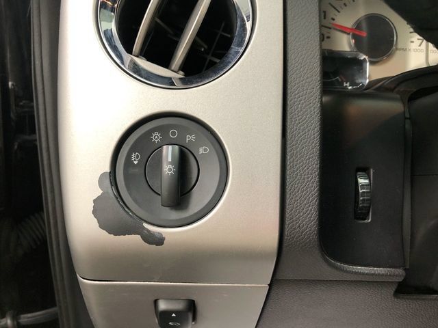 Used 2014 Ford Expedition Limited w/ Equipment Group 301A AWD/4WD image 35