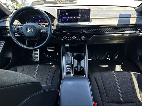 Used 2023 Honda Accord Sport image 15