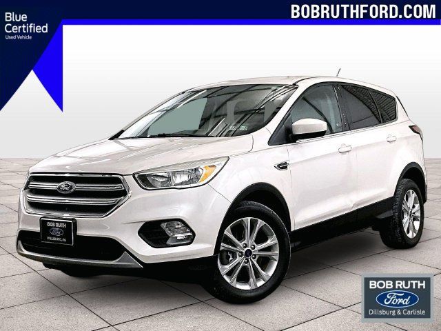 Used 2017 Ford Escape SE AWD/4WD image 1