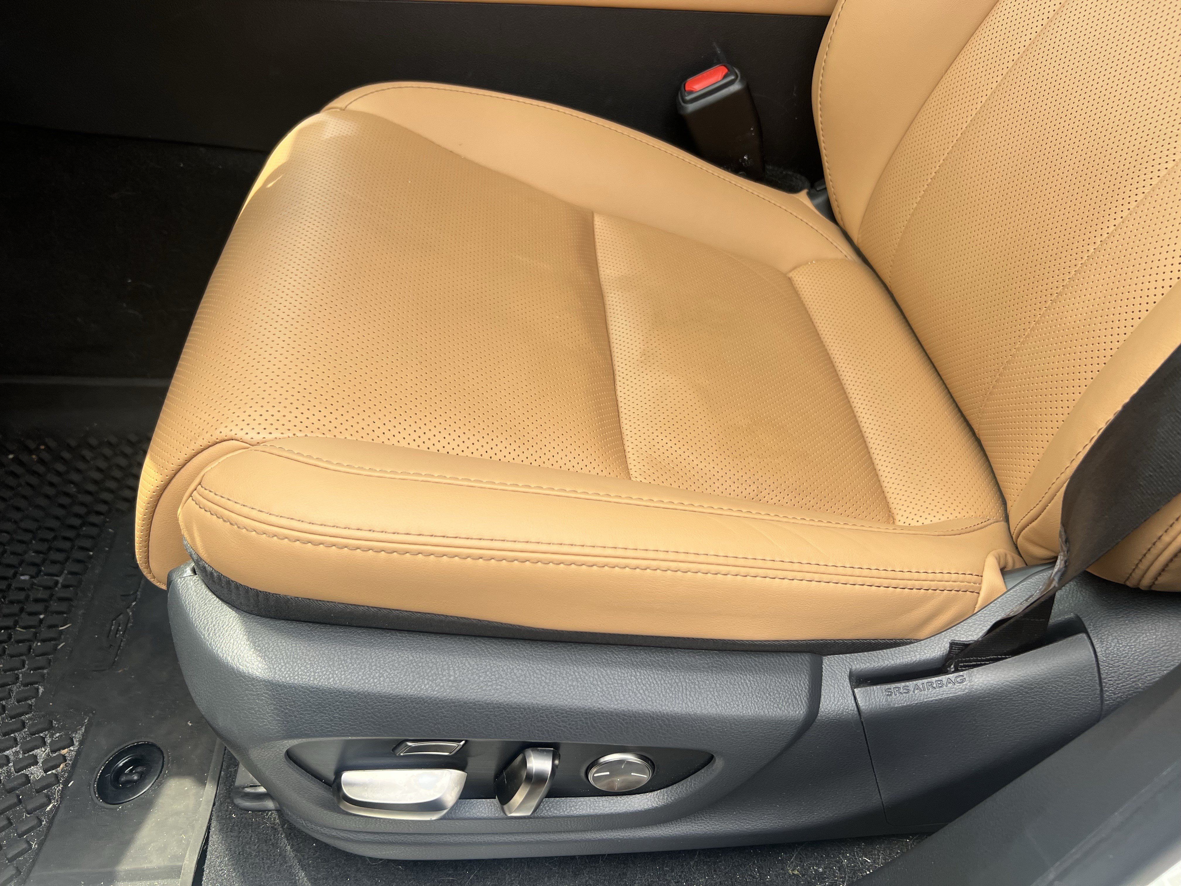 Certified 2025 Lexus LX 700h Luxury w/ Appearance Package AWD/4WD image 18