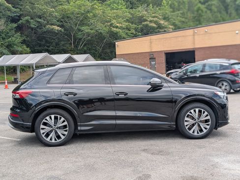 Used 2023 Audi Q4 e-tron Premium Plus w/ Premium Plus RWD image 10