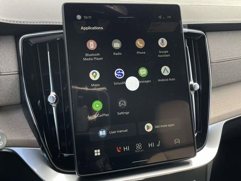 New 2026 Volvo XC90 B6 Plus w/ Protection Package Premier image 16