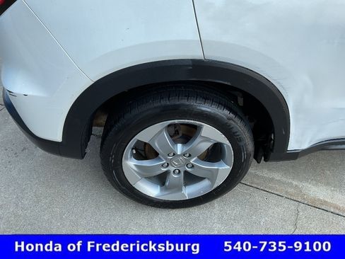 Used 2016 Honda HR-V EX-L image 12