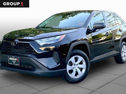 Used 2024 Toyota RAV4 LE AWD/4WD image 1