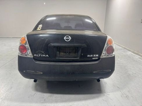 Used 2003 Nissan Altima 3.5 SE FWD image 7