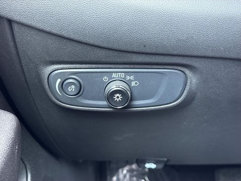 Used 2024 Chevrolet Equinox LT AWD/4WD image 19
