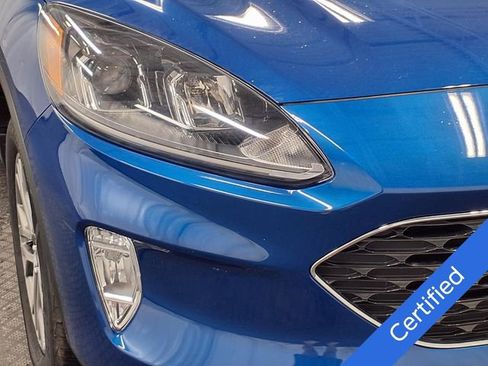 Certified 2022 Ford Escape SEL AWD/4WD image 31
