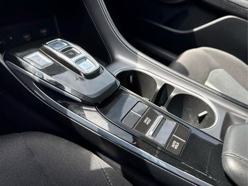 Used 2020 Hyundai Sonata SEL w/ Convenience Package FWD image 17