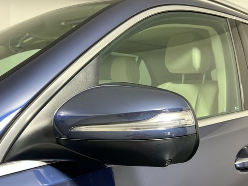 Used 2025 Mercedes-Benz GLE 450e 4MATIC image 12