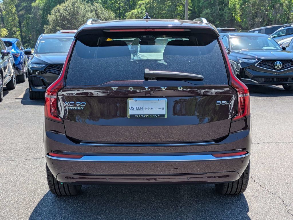 New 2026 Volvo XC90 B5 Ultra w/ Protection Package Premier AWD/4WD image 5