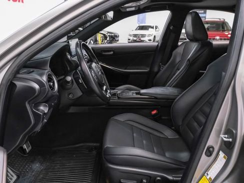 Used 2022 Lexus IS 350 F Sport image 4