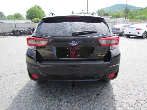 Used 2021 Subaru Crosstrek 2.5i Sport w/ Moonroof Package image 6